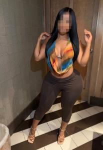 672541298: Chica busca chico en Huesca