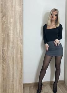 631222162: Chica busca chico en Madrid