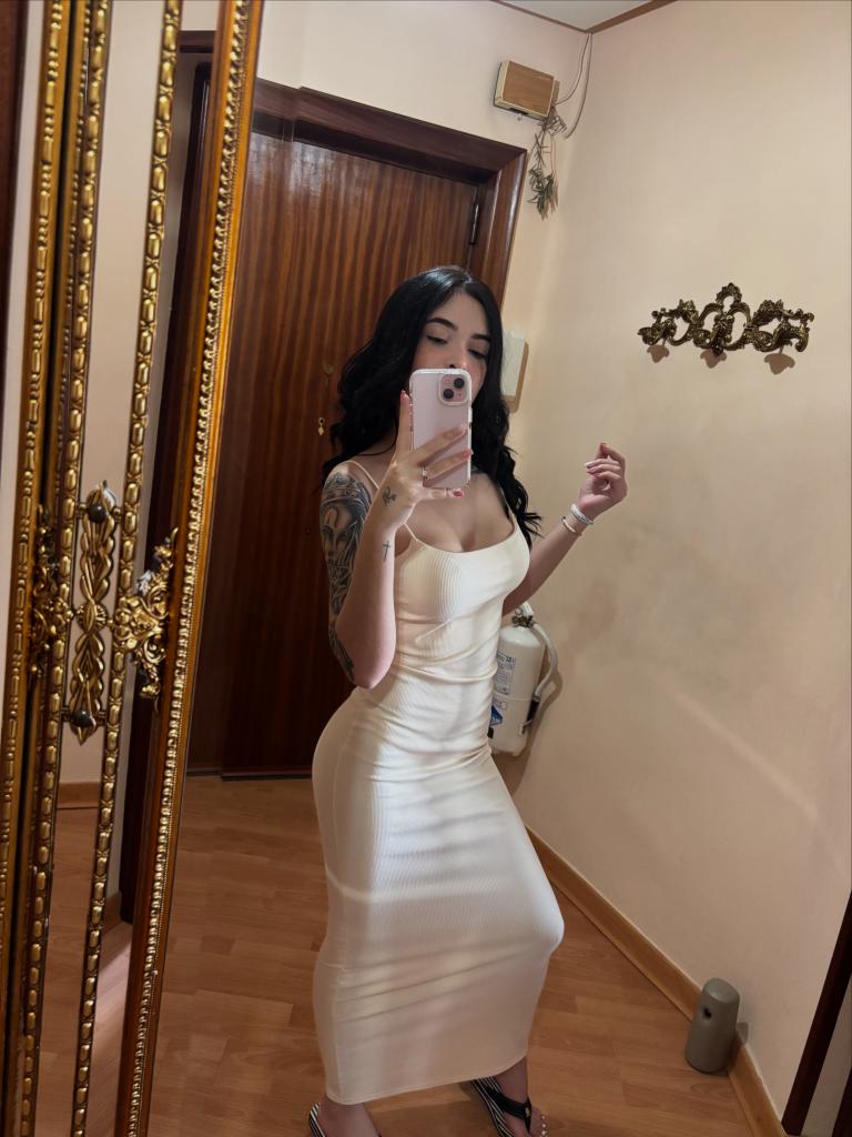 Chica busca chico en Granada: 