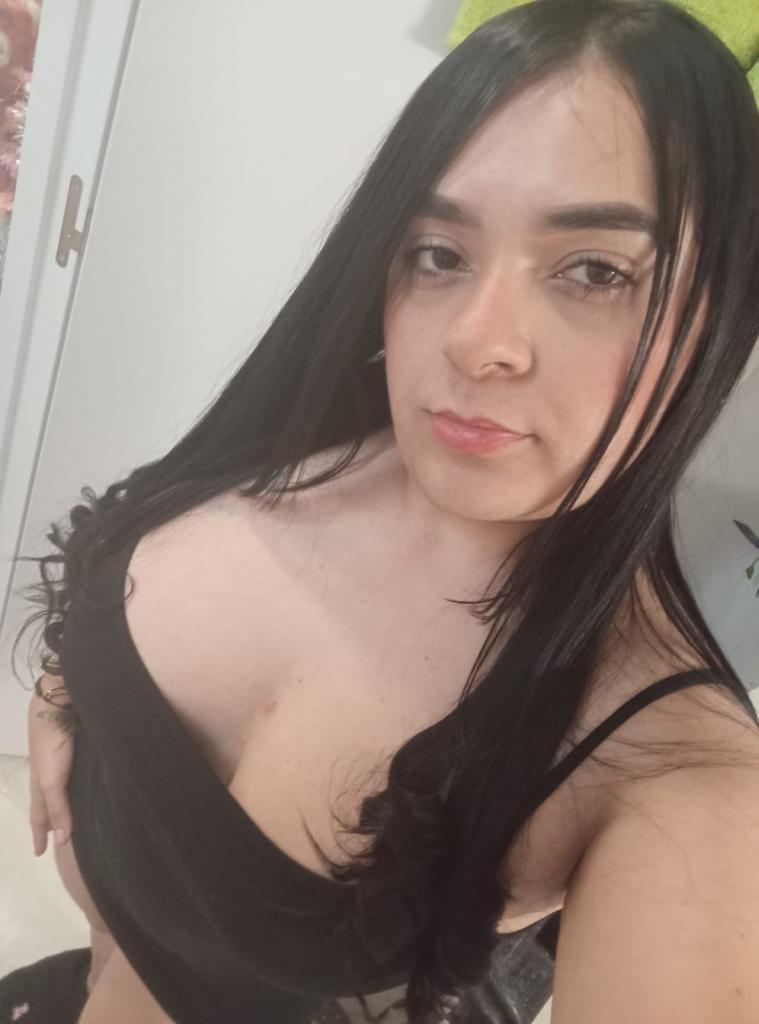 Chica busca chico en Granada: 