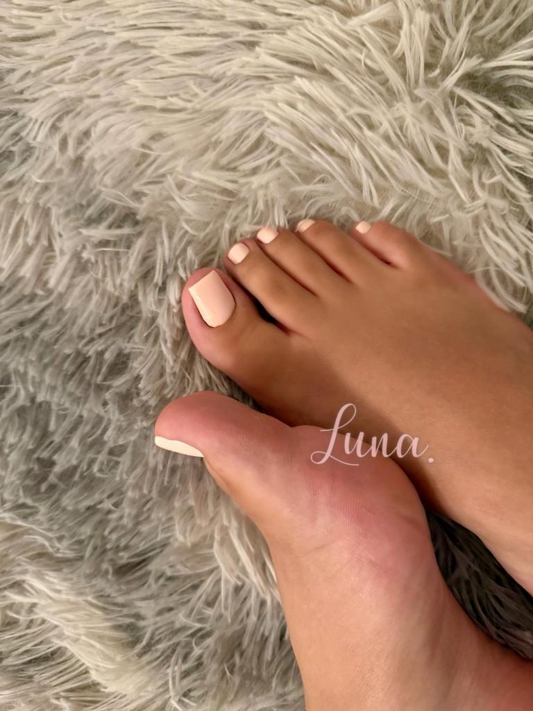 633082145: Chica busca chico en Málaga