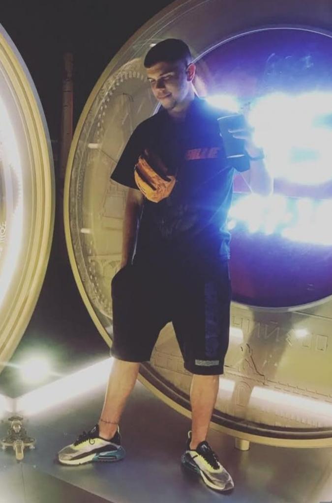 Chico busca chica en Madrid: 