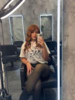 613933255: Chica busca chico en Barcelona