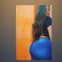 613289167: Chica busca chico en Gerona