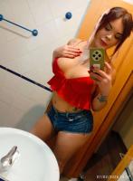 663197320: Transexual en Madrid