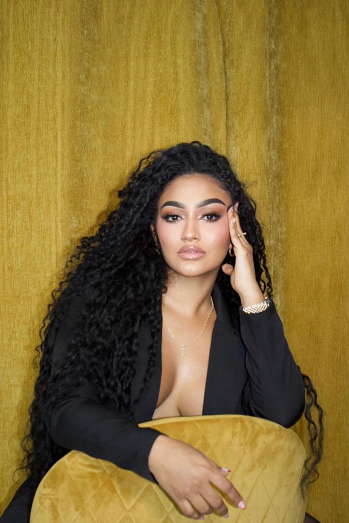 642908215: Chica busca chico en Castellón