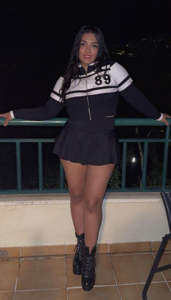 632288545: Chica busca chico en Málaga