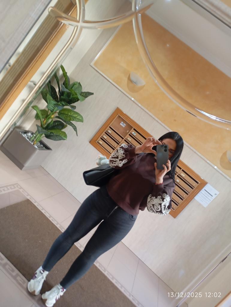 624094807: Chica busca chico en Madrid