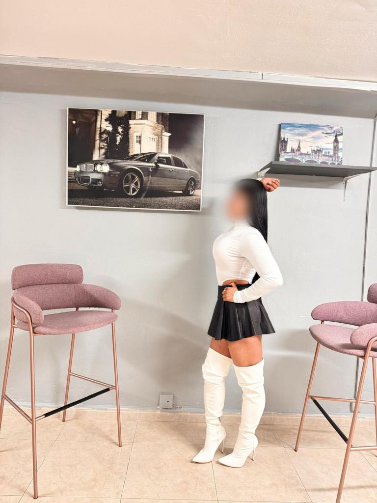 Chica busca chico en Mallorca: 