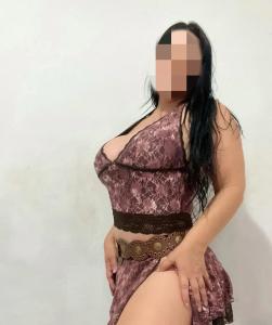 603937618: Chica busca chico en Ibiza