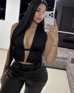 645314319: Chica busca chico en Murcia