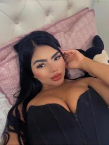 613845340: Chica busca chico en Valencia