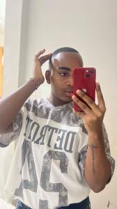 614965459: Chico busca chica en Valencia