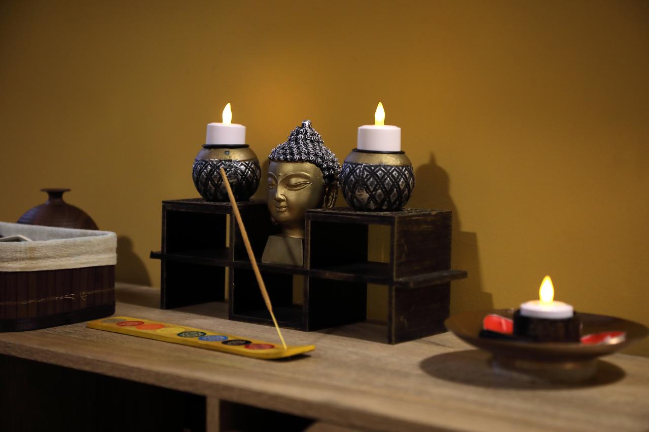 617667833: Chica busca chico en Sevilla