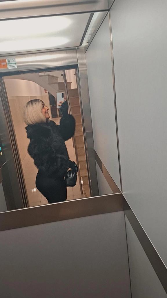 697633175: Transexual en Valencia