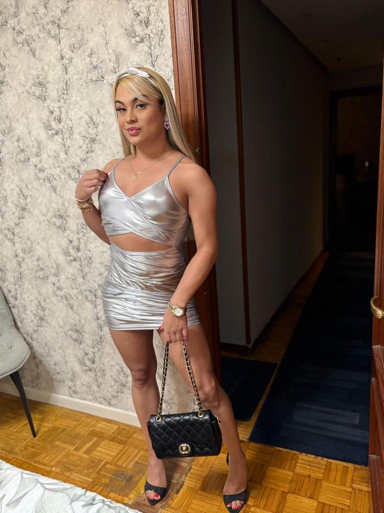 699395247: Transexual en La Rioja