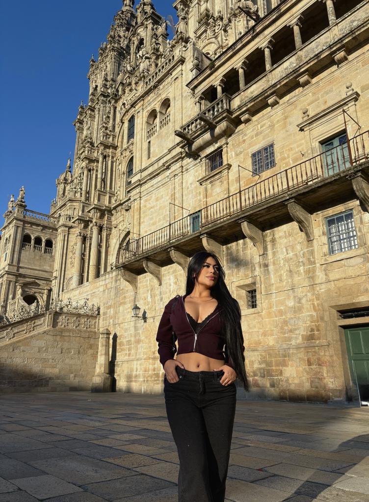 603723835: Chica busca chico en Navarra