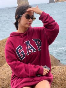 607541583: Chica busca chico en Granada