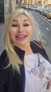 661206481: Chica busca chico en Madrid
