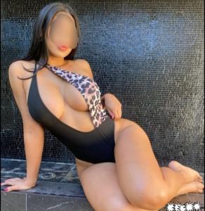 641543564: Chica busca chico en Pontevedra