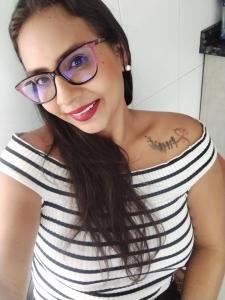 613208323: Chica busca chico en Zaragoza