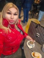 661206481: Chica busca chico en Madrid