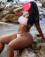 634046103: Chica busca chico en Navarra