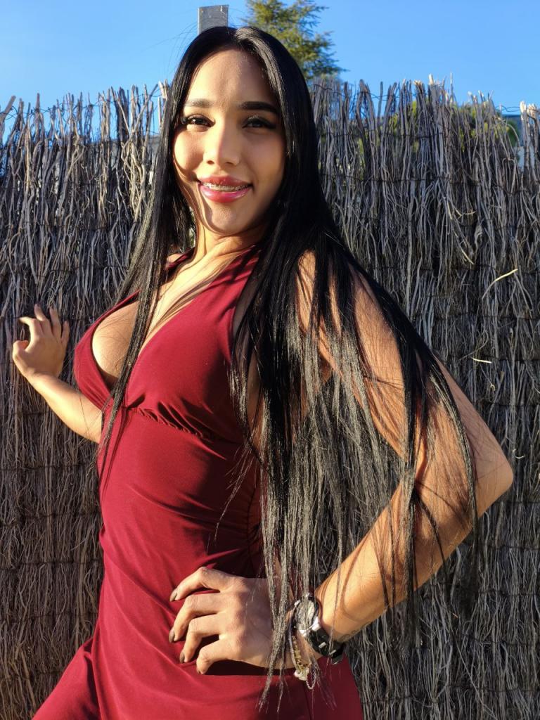 Chica busca chico en Madrid: Chica busca chico