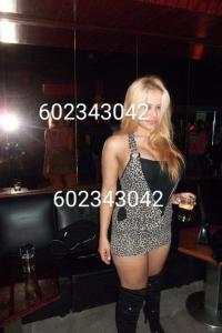 Chica busca chico en Cádiz: 