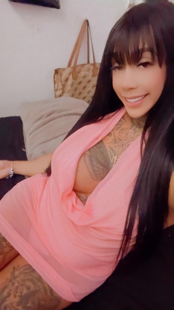 664702811: Transexual en Mallorca