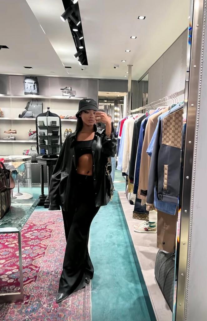 Chica busca chico en Almería: 