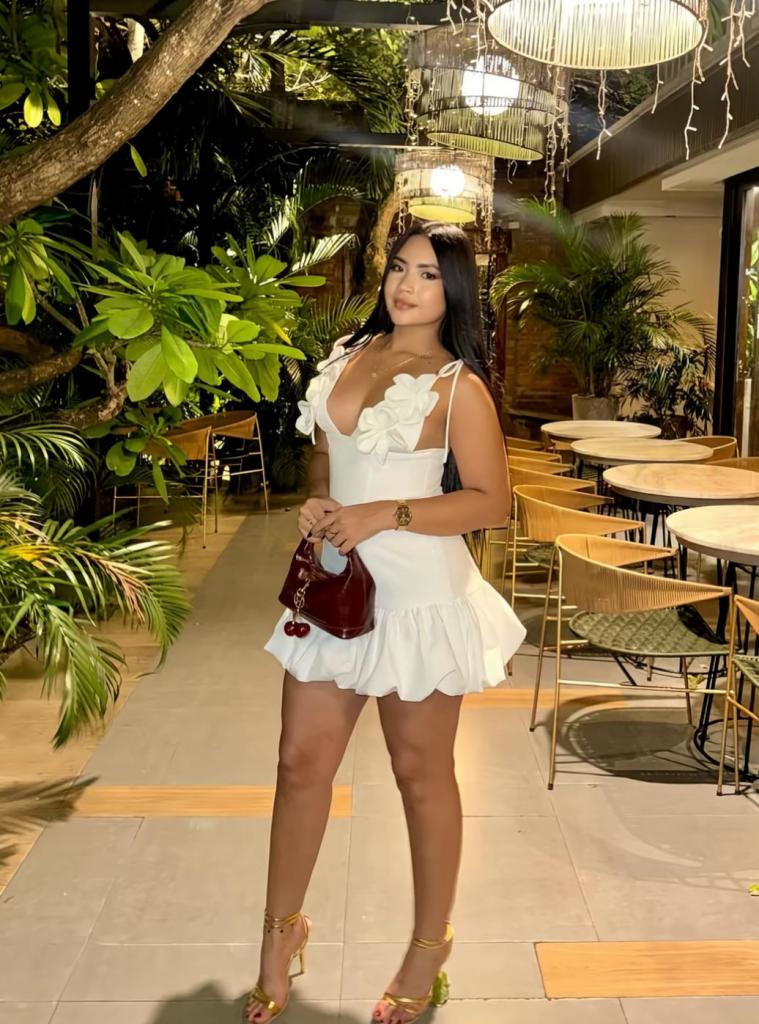 Chica busca chico en Tenerife: 