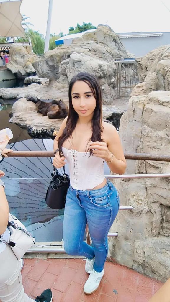 Chica busca chico en Barcelona: 