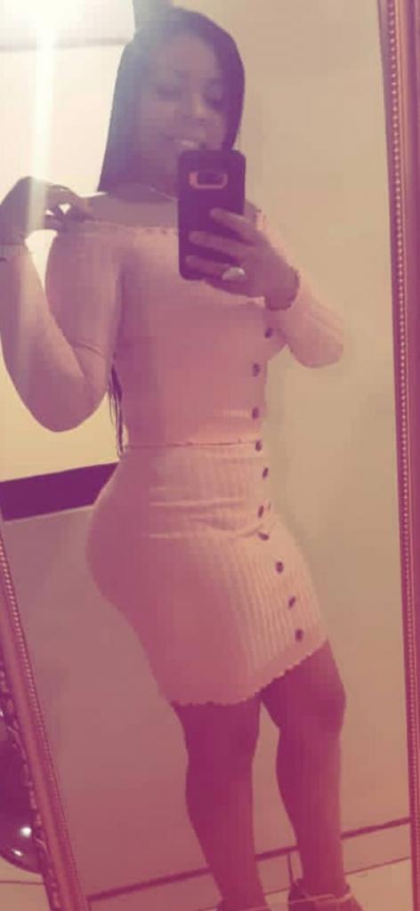 640042803: Chica busca chico en La Coruña