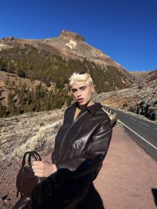 610845295: Chico busca chica en Málaga