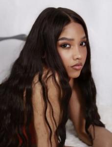 680615957: Chica busca chico en Pontevedra