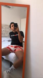 617679212: Chico busca chica en Sevilla