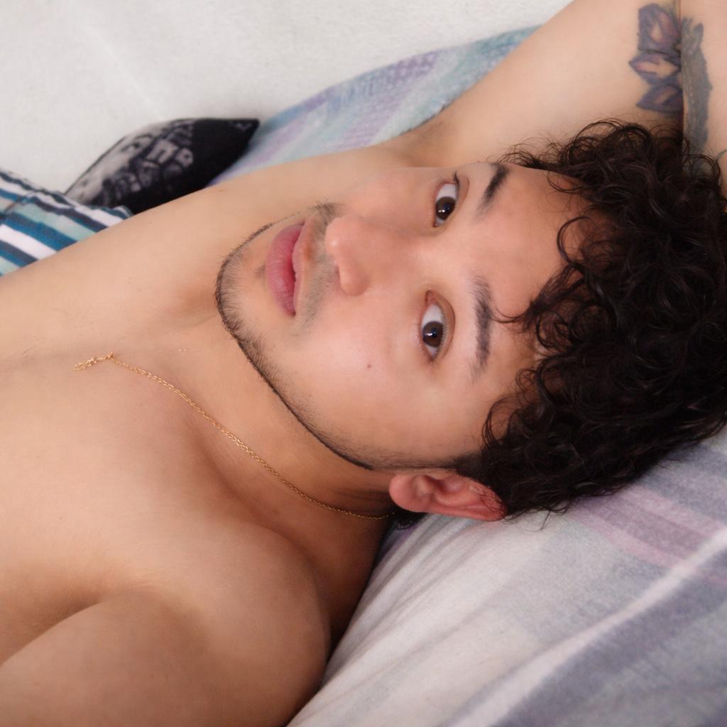 Chico busca chica en Murcia: 