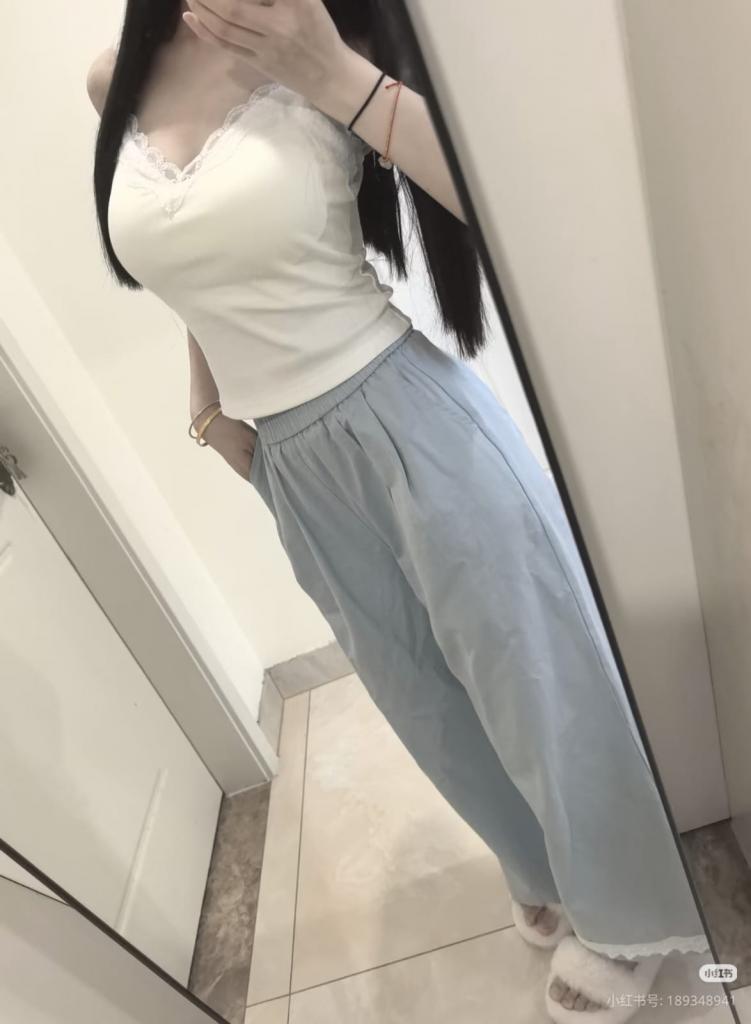 634368732: Chica busca chico en Barcelona