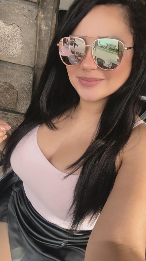 Chica busca chico en La Coruña: 