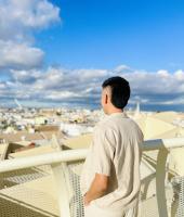 672162624: Chico busca chica en Sevilla