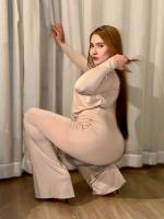 647254110: Chica busca chico en Lérida