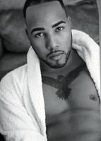 632912823: Chico busca chica en Sevilla