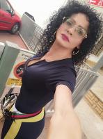 613773886: Transexual en Pontevedra