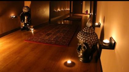 Chico busca chica en Gerona: 