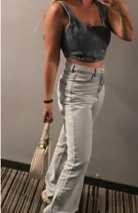 Chica busca chico en La Coruña: 