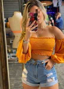 Chica busca chico en Barcelona: 