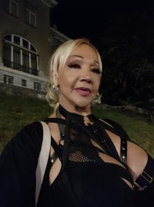 Chica busca chico en León: 