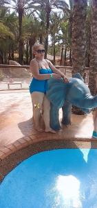 Chica busca chico en Alicante: 