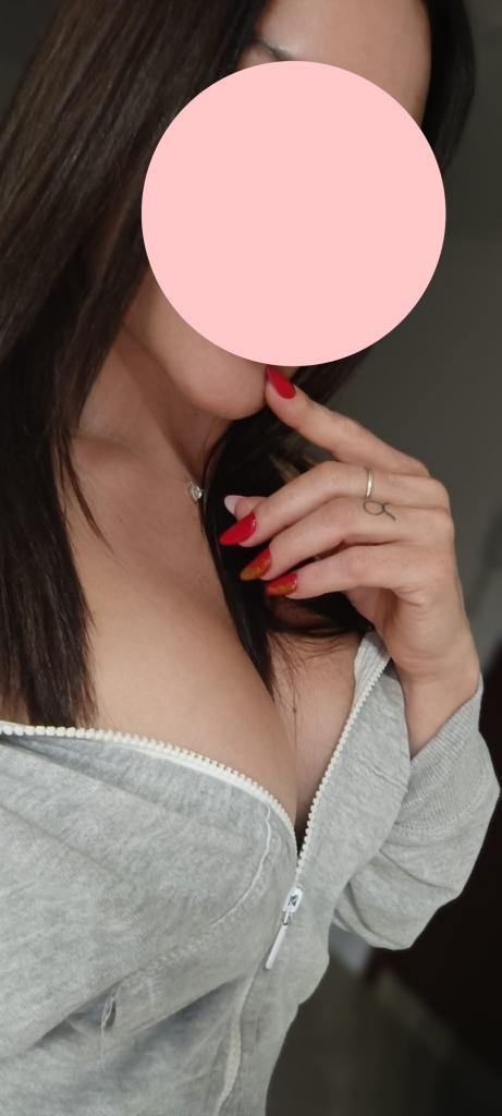 Chica busca chico en Almería: 